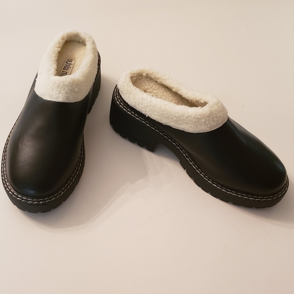 Original Olivia Miller Clogs - Picture 1 of 3
